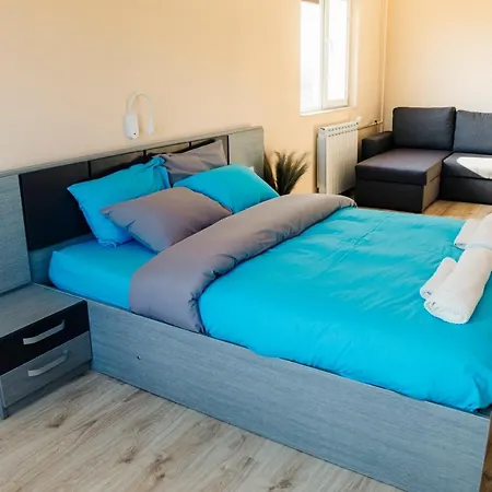 Luxury Polya Apartment *